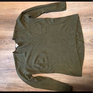 Madewell Size M Olive colored sweater